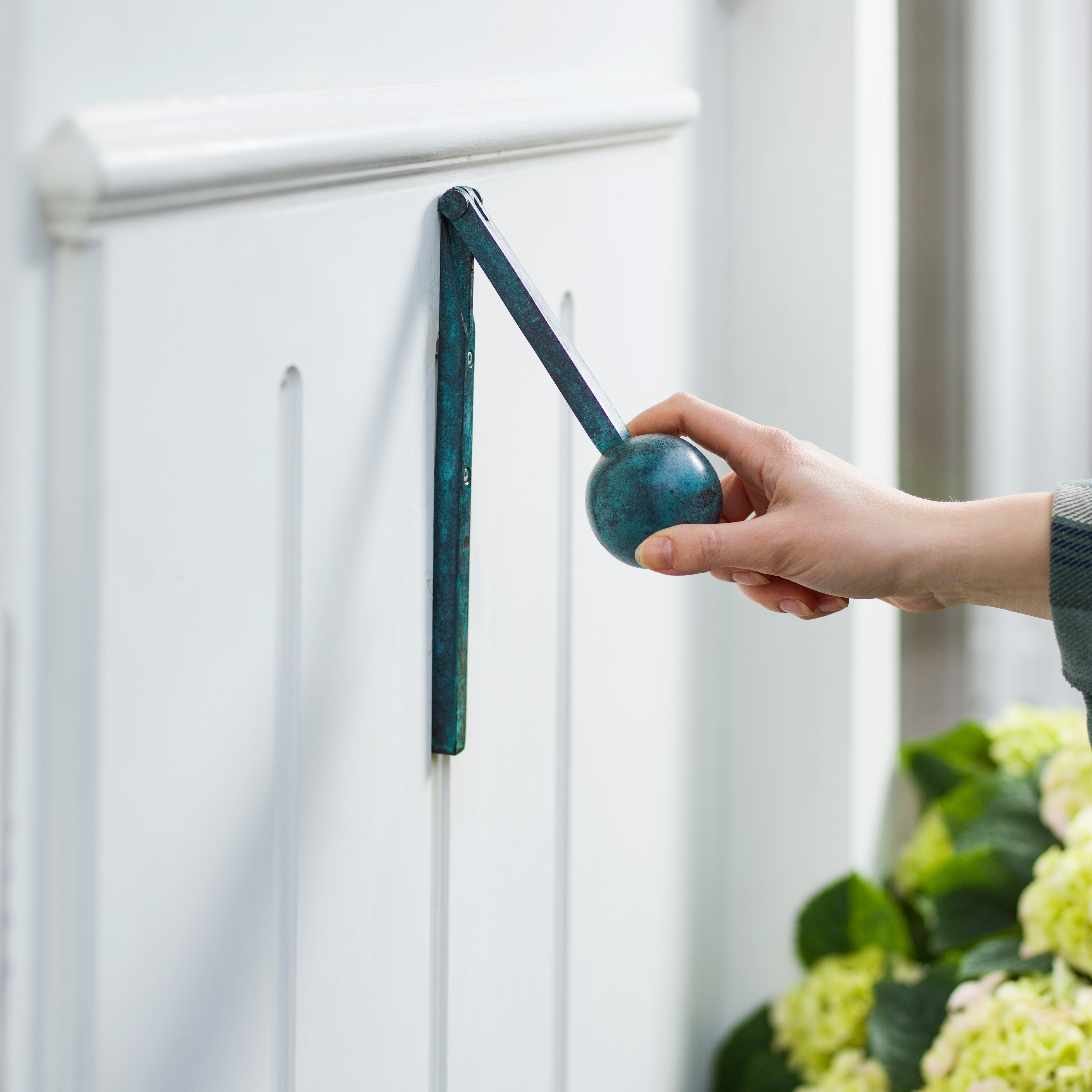 Klonk door knocker