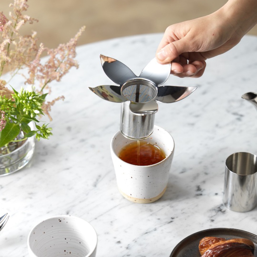 Blad Tea Strainer