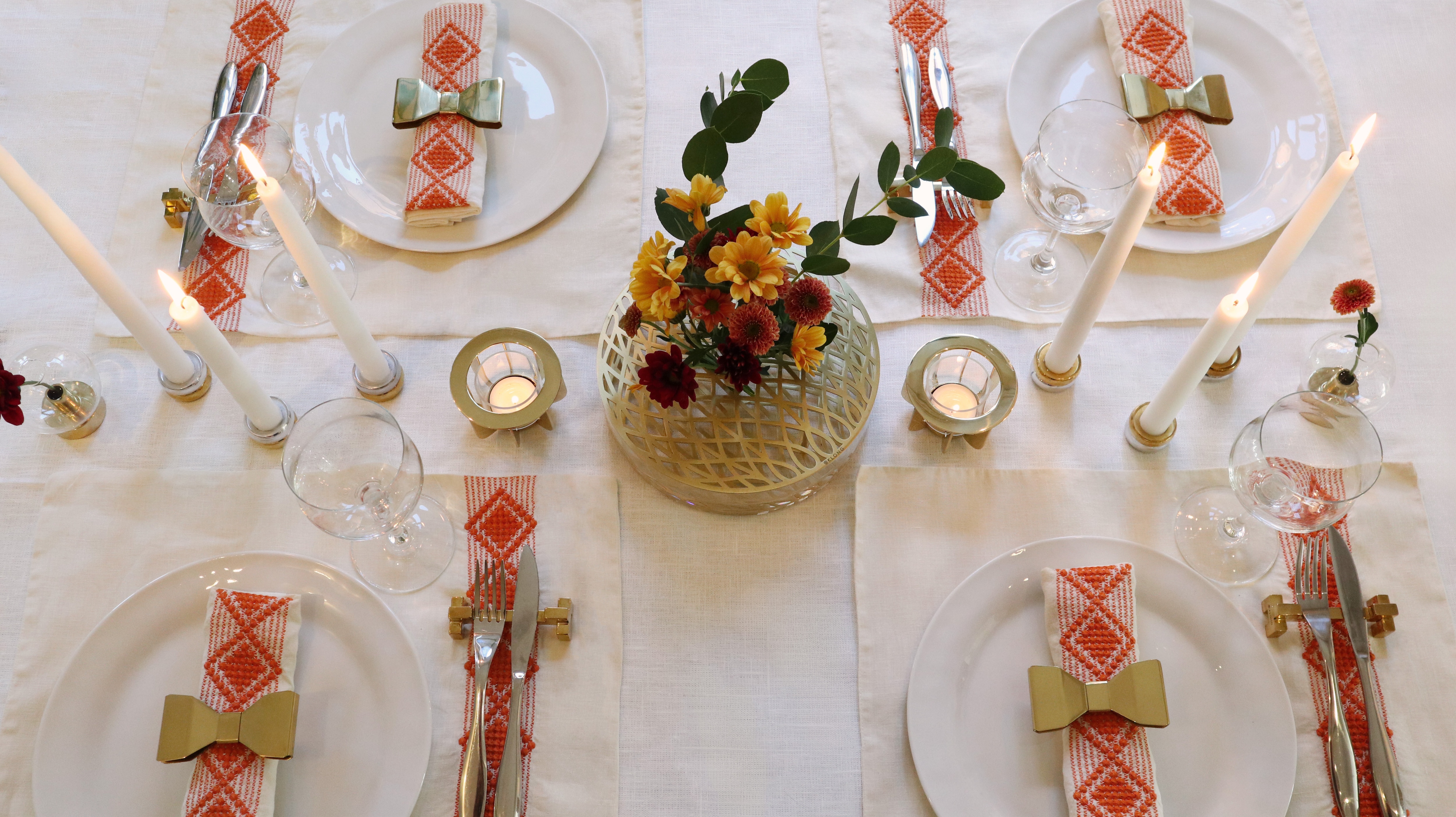 How to create an autumn table setting